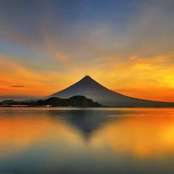 Mayon Volcano Alert Level 2 News from the Philippines