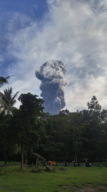 Bulusan Volcano Eruption this Afternoon – No direct Danger News from ...