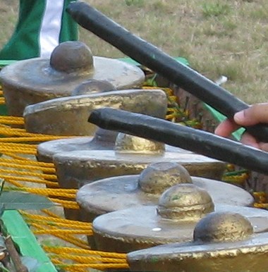 Kulintang - a row of small brass or bronze gongs